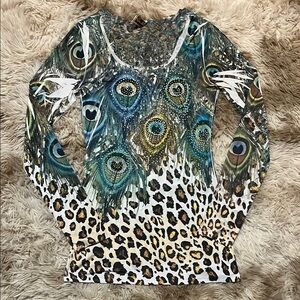 Green and Blue Long Sleeve Graphic Blouse